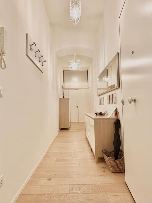 Ovidio Luxury Roma Exterior foto